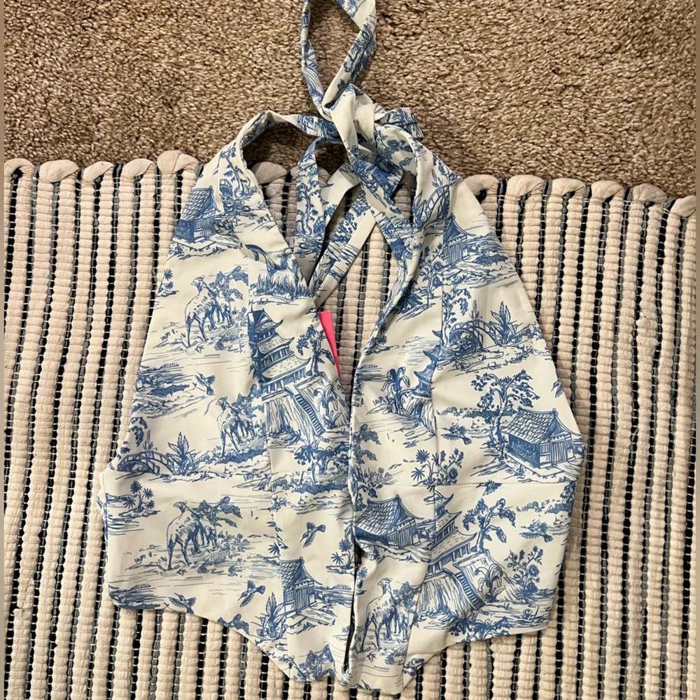 Edikted Blue and White Patterned Top